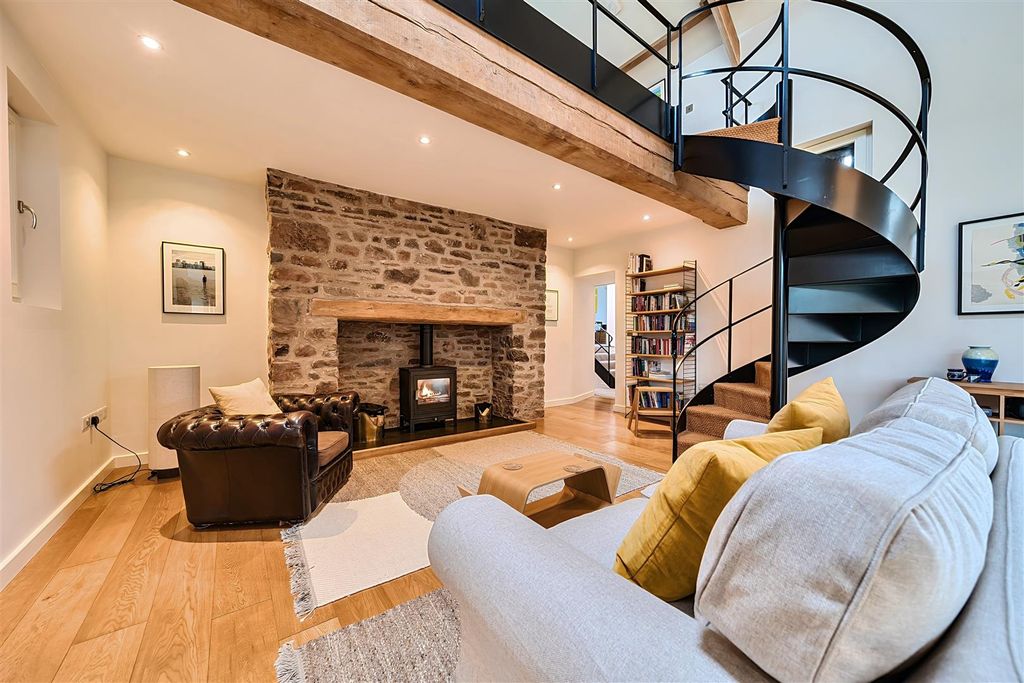 Additional image 5 of 5 bed barn conversion for salePontfaen, Brecon LD3