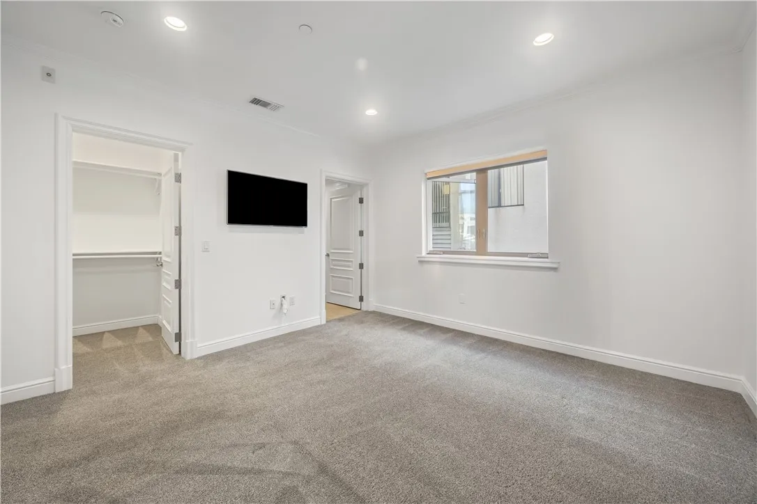 Additional image 66 of 918 S Wooster Street Unit 2, Los Angeles, CA 90035