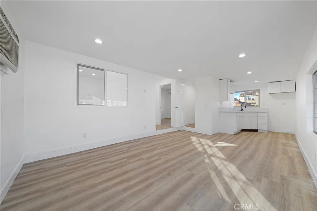 Additional image 9 of 2006 E Lakeshore, Lake Elsinore, CA 92530