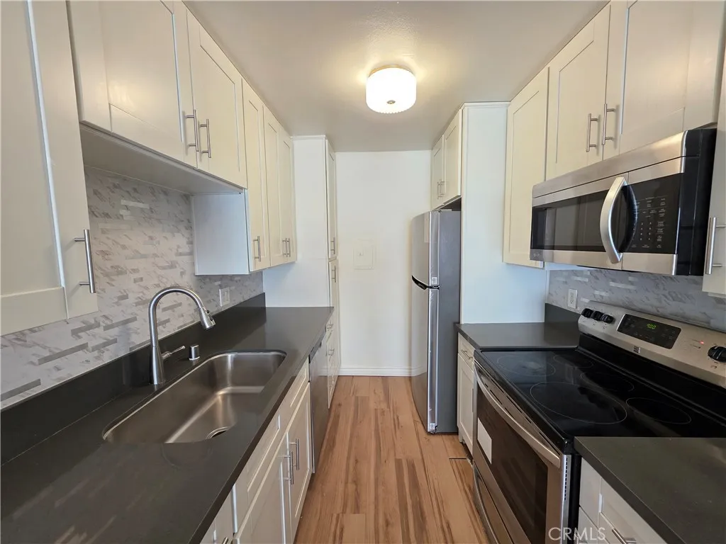 Additional image 18 of 5460 White oak Avenue Unit H310, Encino, CA 91316