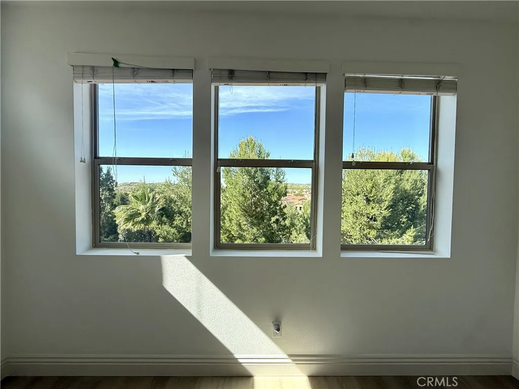 Additional image 47 of 67 Fuchsia, Lake Forest, CA 92630