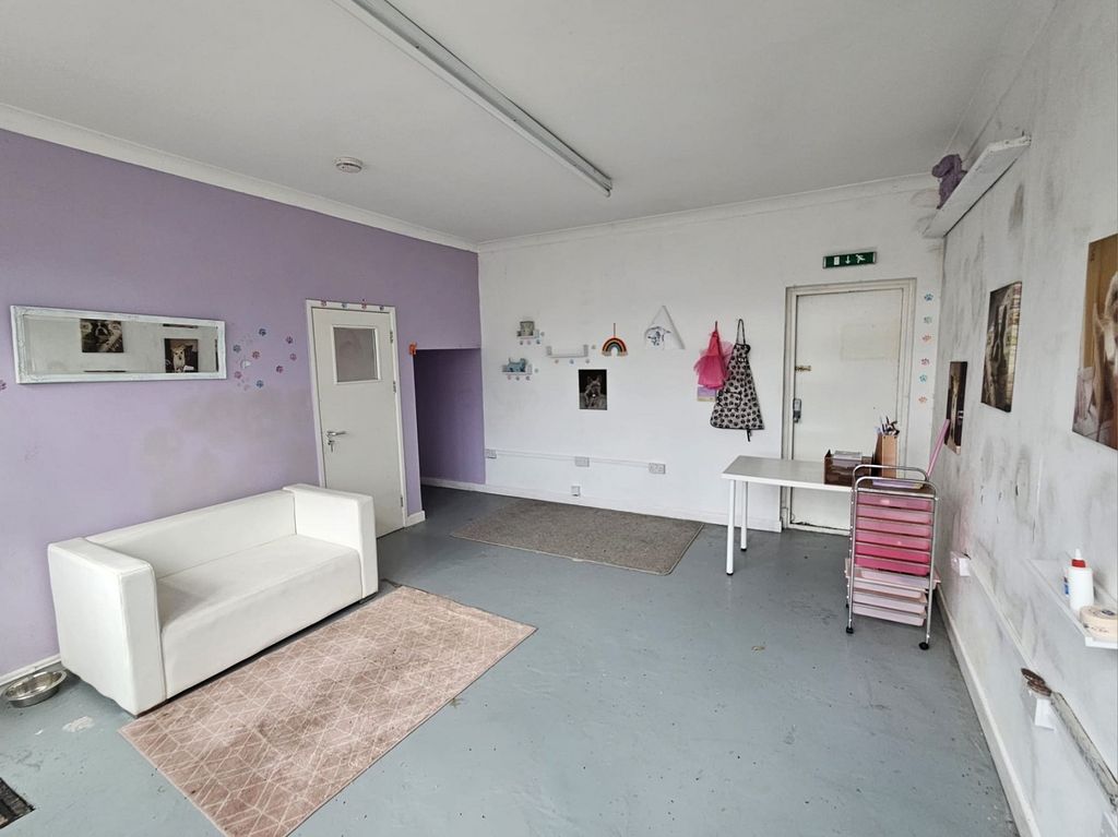 Additional image 2 of 1 bed flat for saleCommercial Road, Resolven, Neath, Neath Port Talbot. SA11