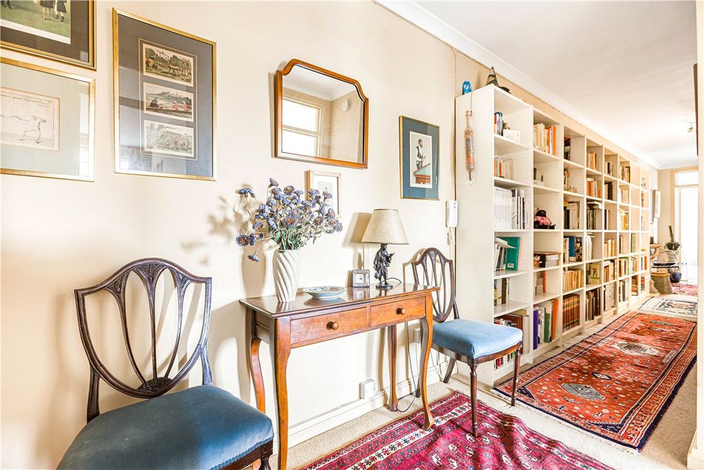 Additional image 3 of 2 bed flat for saleBanbury Road, Oxford, Oxfordshire OX2