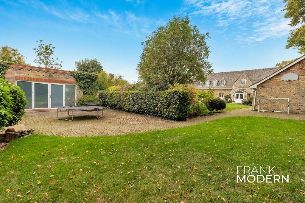 Additional image 58 of 5 bed semi-detached house for saleAbbey Place, Thorney PE6