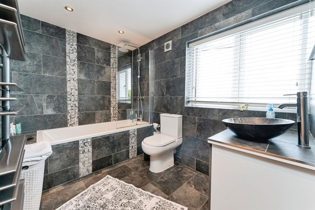 Additional image 9 of 3 bed detached house for salePalmers Road, Peterborough PE1