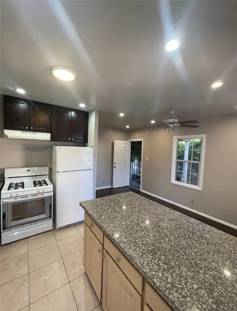 Additional image 16 of 590 W 3rd Street, San Pedro, CA 90731