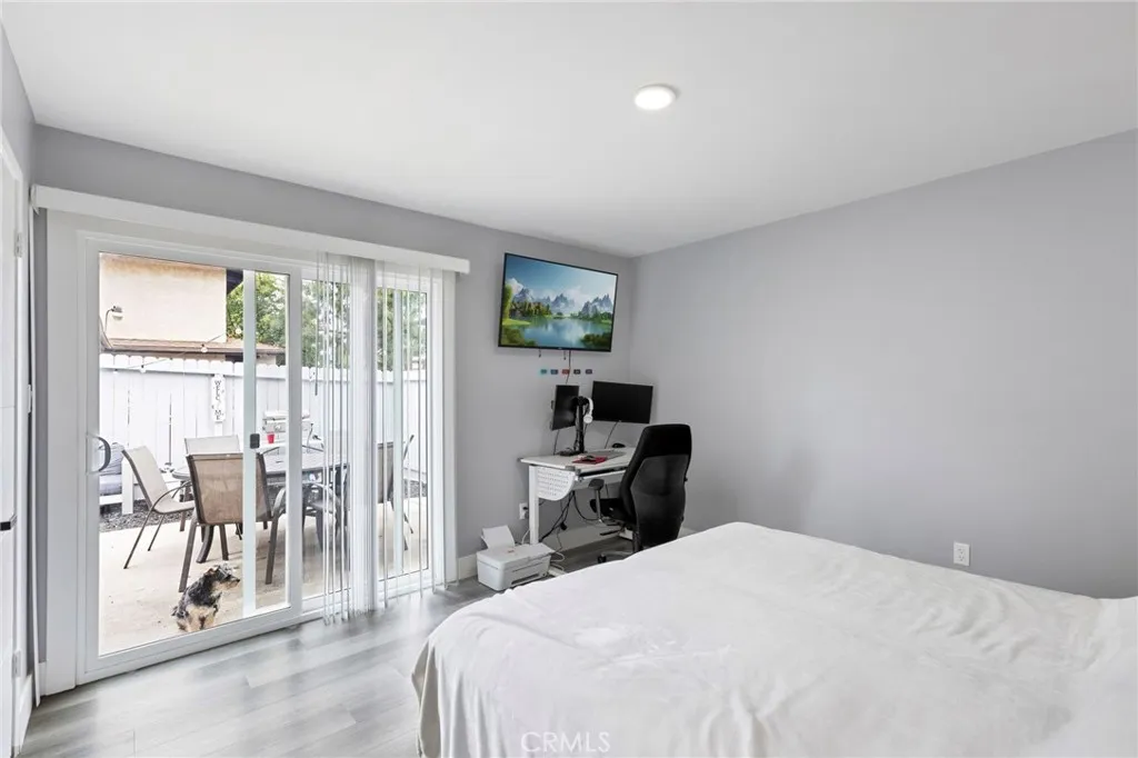 Additional image 16 of 2215 E Avalon Ave, Santa Ana, CA 92705