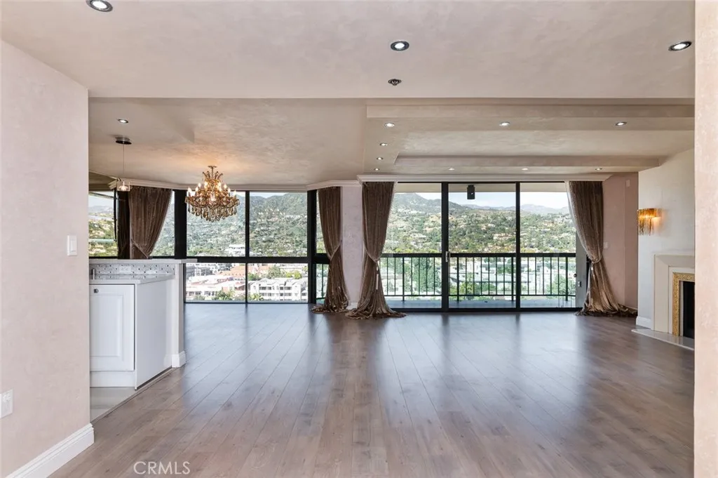 Additional image 49 of 222 Monterey Rd Unit 904, Glendale, CA 91206