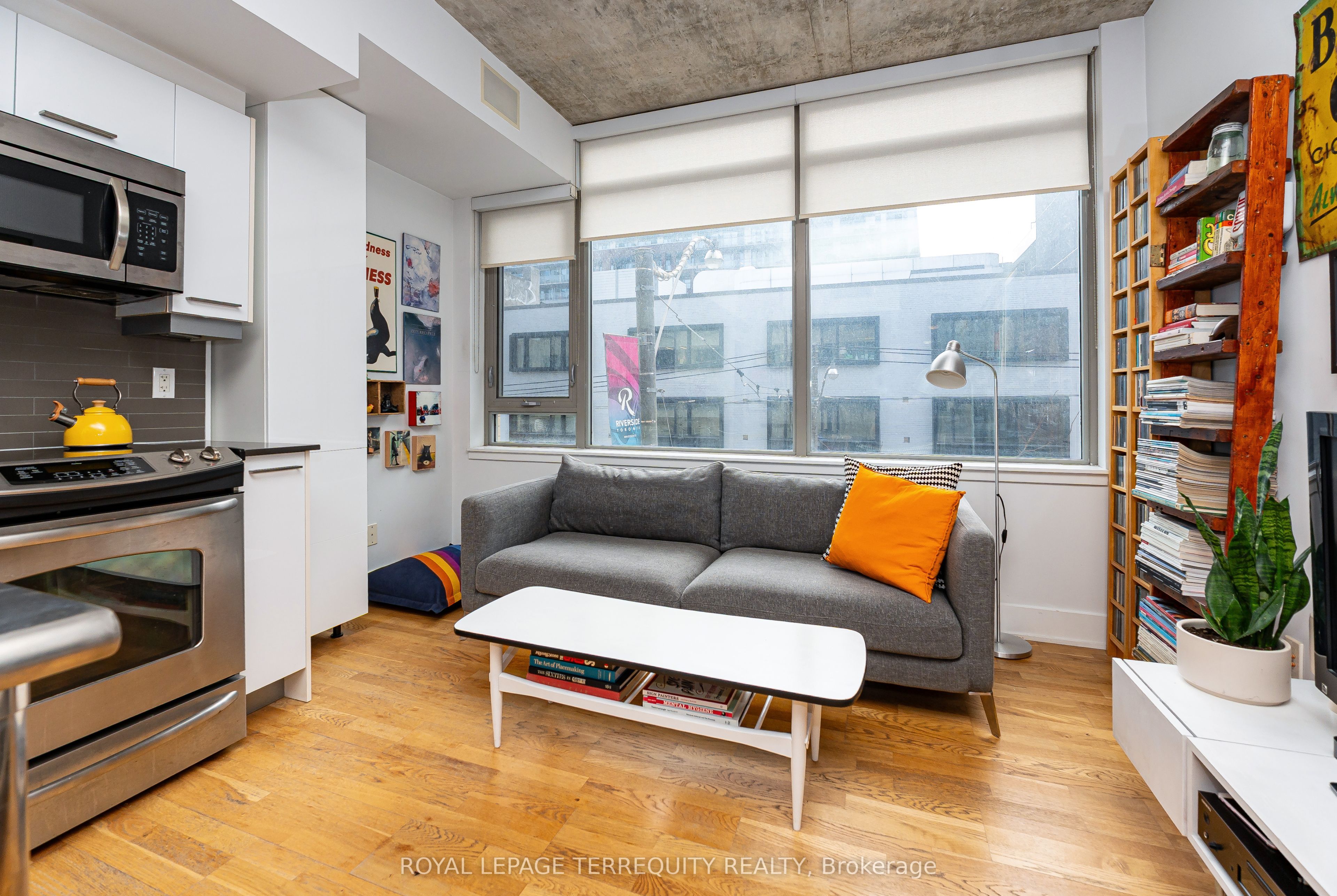 Additional image 6 of 201-630 Queen Street E, Toronto, ON, M4M 1G3