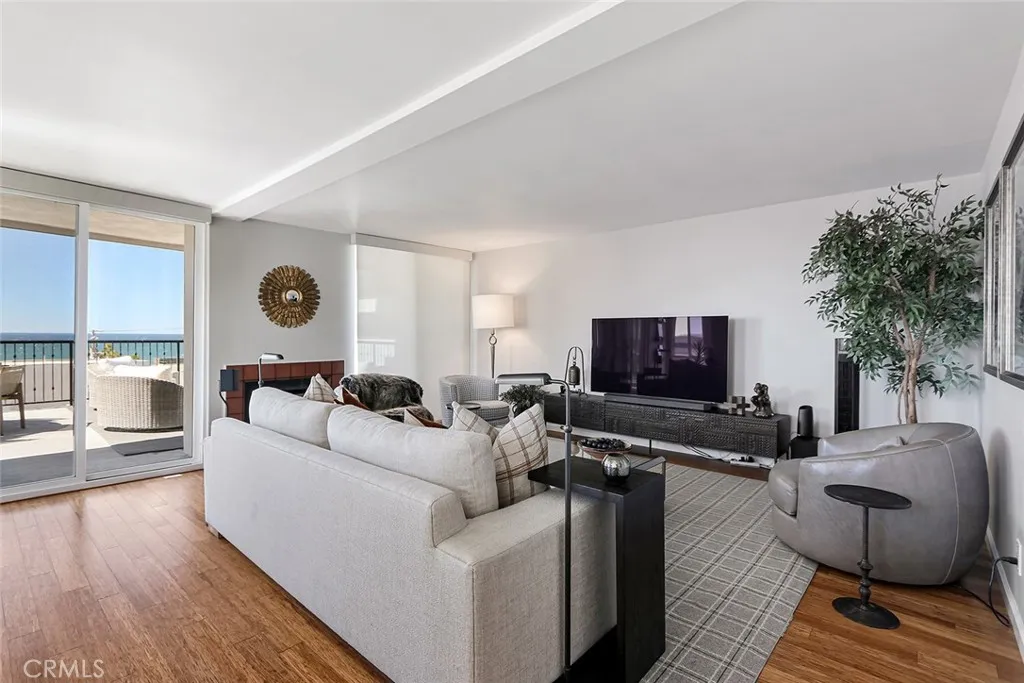 Additional image 41 of 800 Manhattan Ave, Manhattan Beach, CA 90266