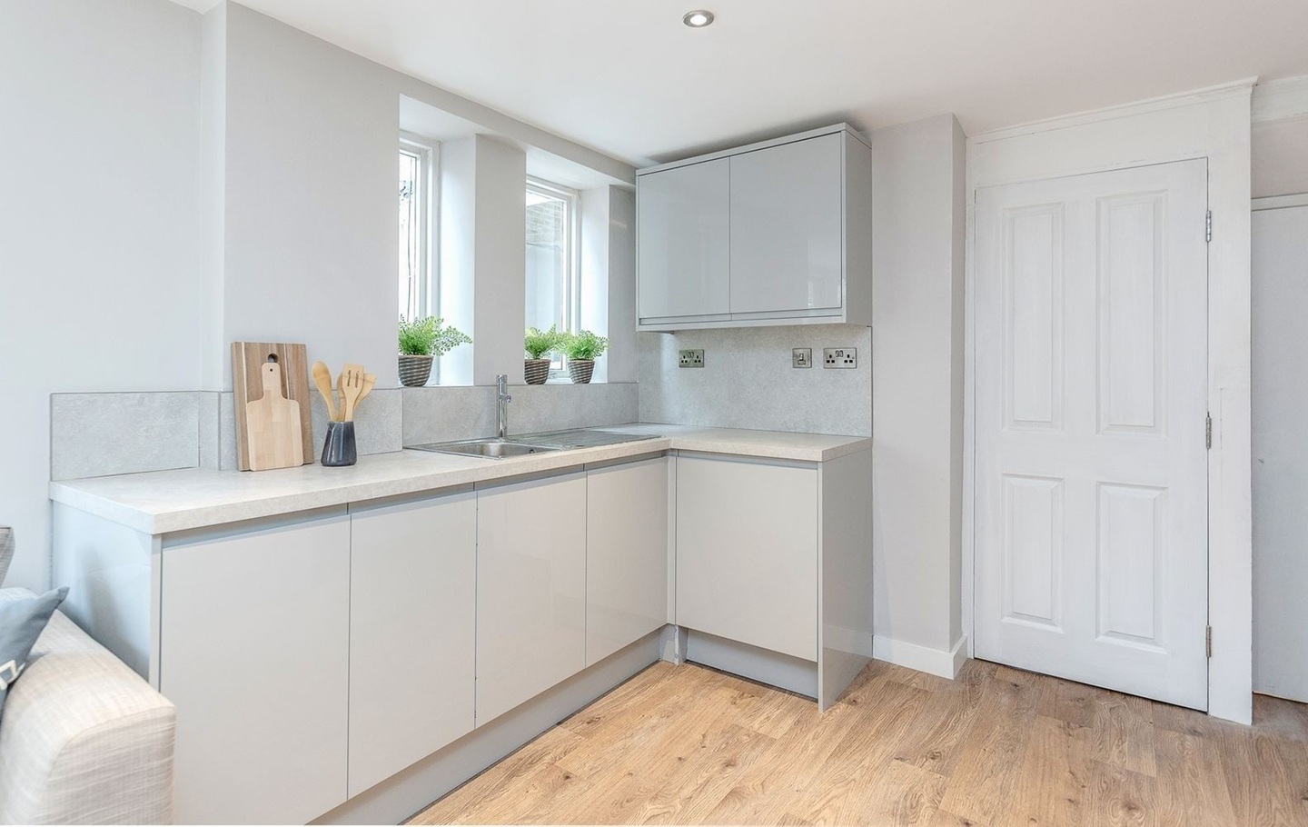 Additional image 8 of Room in a Shared House, Grantham Road, SW9, N1 7GU