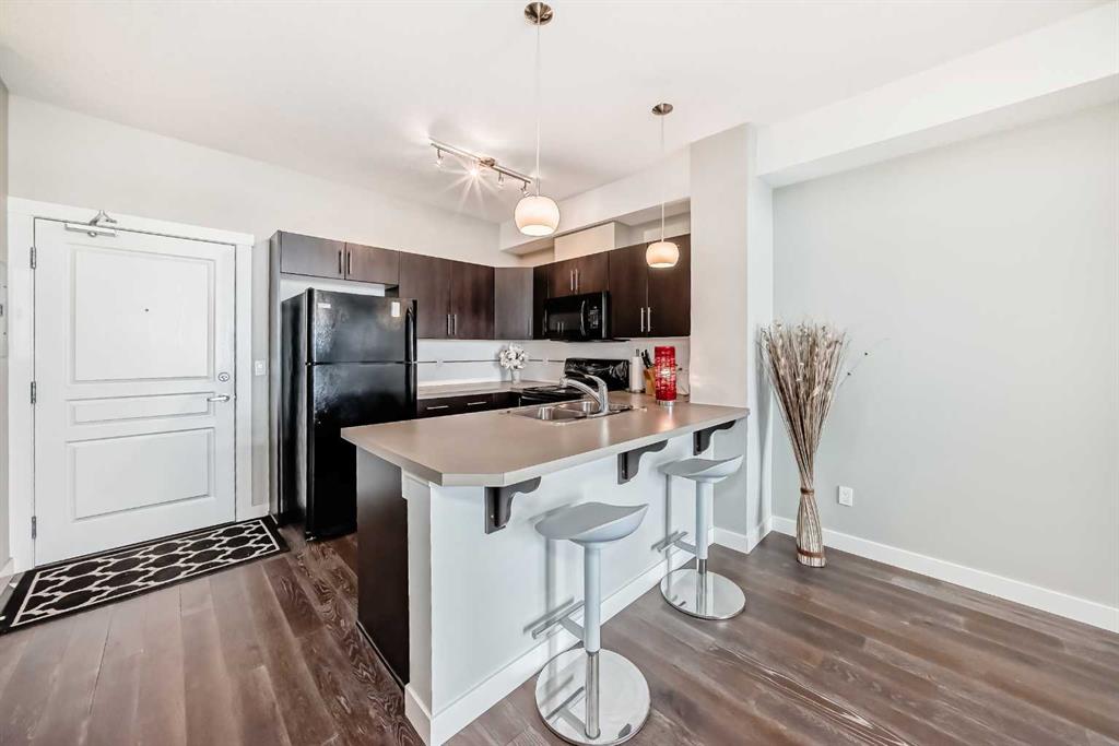 Additional image 5 of 405-2300 Evanston Square, Calgary, AB, T3P 0G7