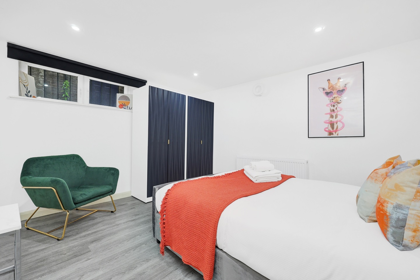 Additional image 4 of 2 Bed Flat, Fairchild Place, EC2A, N1 7GU