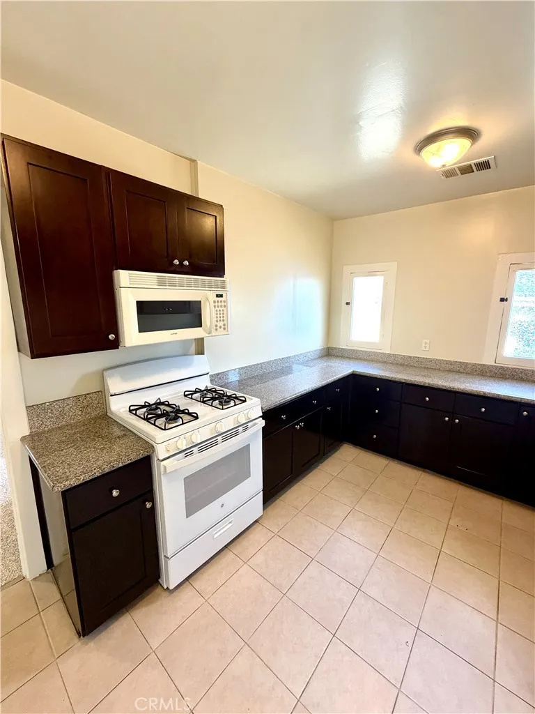 Additional image 37 of 232 G Street, Upland, CA 91786