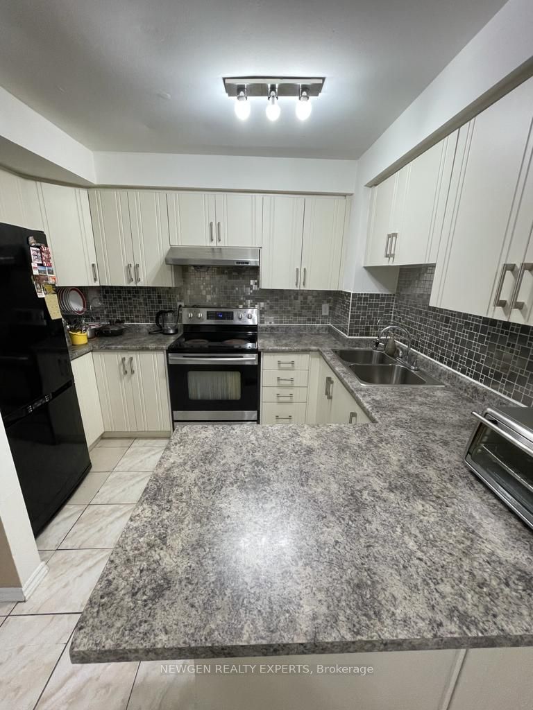 Additional image 4 of 16-2058 Martin Grove Road, Toronto, ON, M9V 4B6