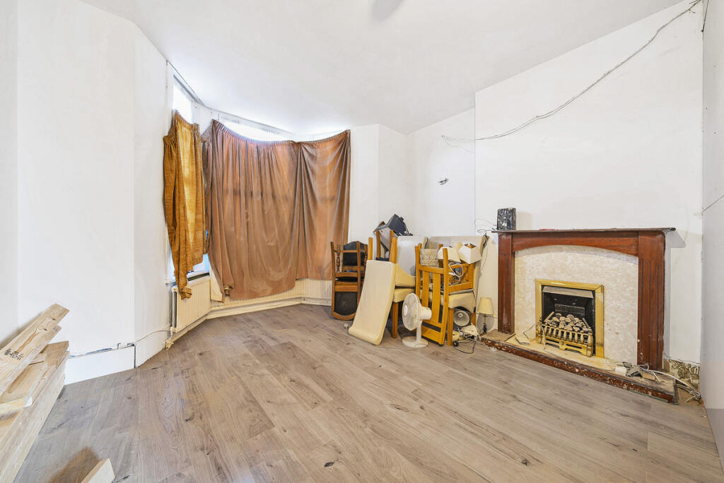 Additional image 24 of Folkestone Road, Dover, CT17 9