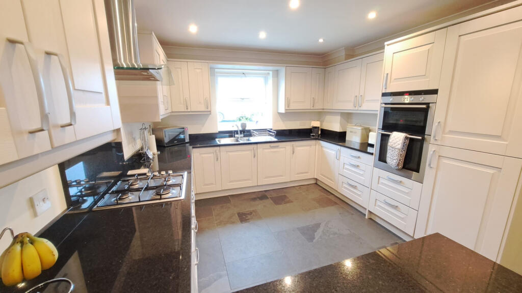 Additional image 24 of Paddock close, Bidford upon Avon, Warwickshire B50 4PJ