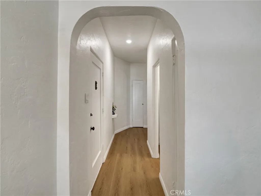 Additional image 17 of 9949 Young Drive Unit 204, Beverly Hills, CA 90212