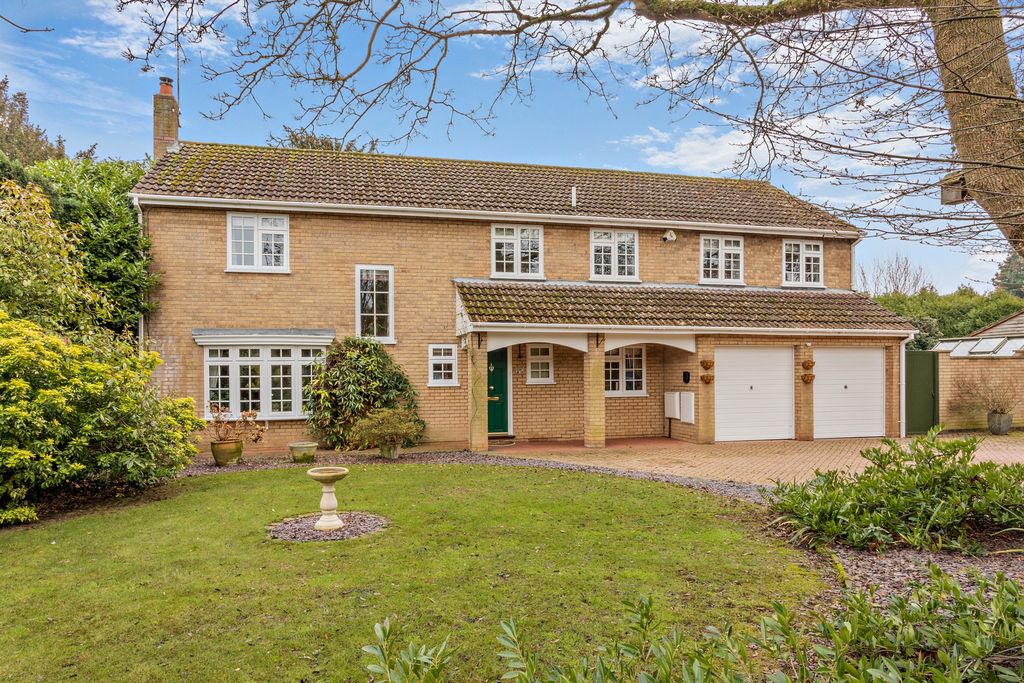 Additional image 20 of 5 bed detached house for saleLeinsters Close, Peterborough PE3