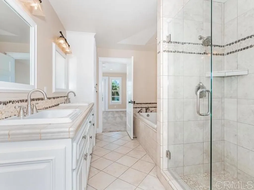 Additional image 25 of 2063 Cambridge Avenue, Cardiff By The Sea, CA 92007