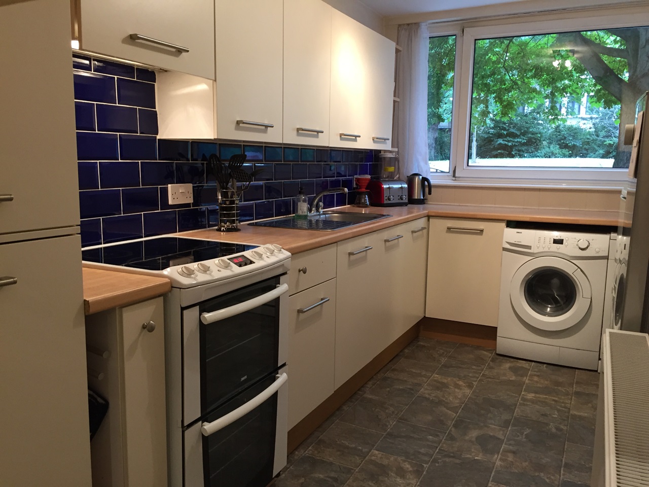 Additional image 4 of Room in a Shared House, Old Street, EC1V, N1 7GU