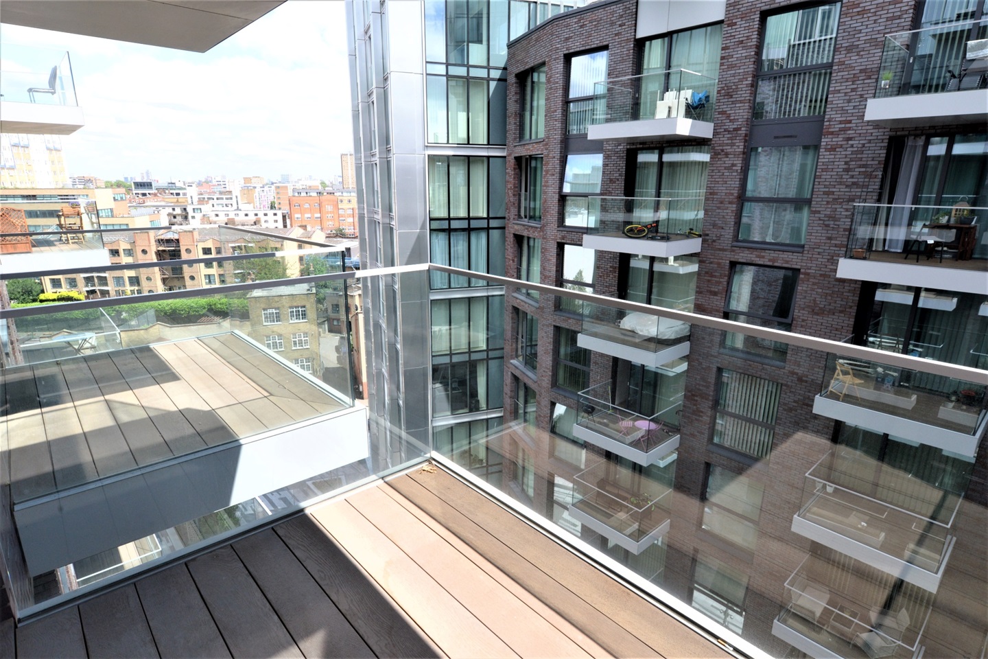 1 Bed Flat, Catalina House, E1, N1 7GU