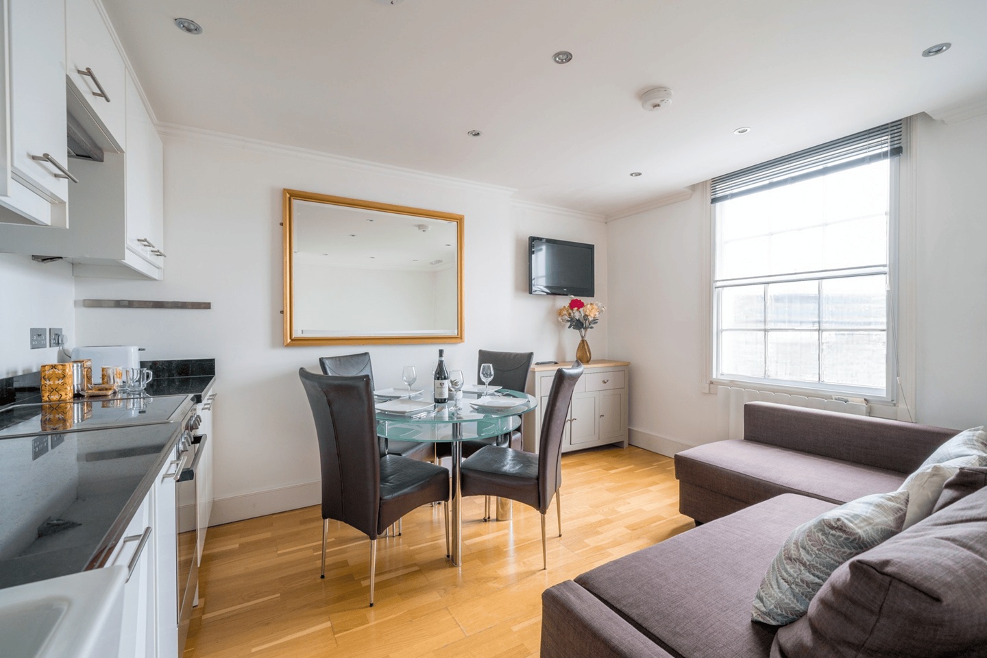 1 Bed Flat, St Pancras Way, NW1, N1 7GU
