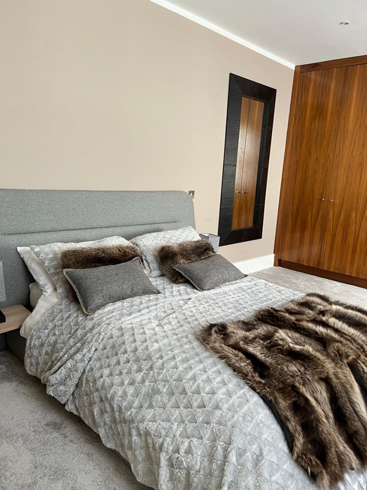 Additional image 3 of Room in a Shared House, Queensberry Place, SW7, N1 7GU