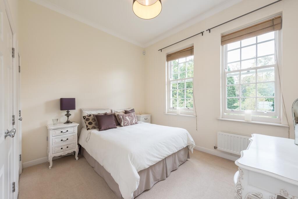 Additional image 4 of Beningfield Drive London Colney AL2