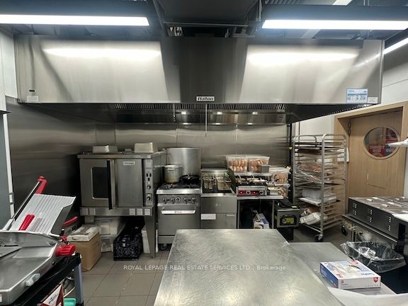 Additional image 2 of 486 Front Street, Toronto, ON, M5V 0T1