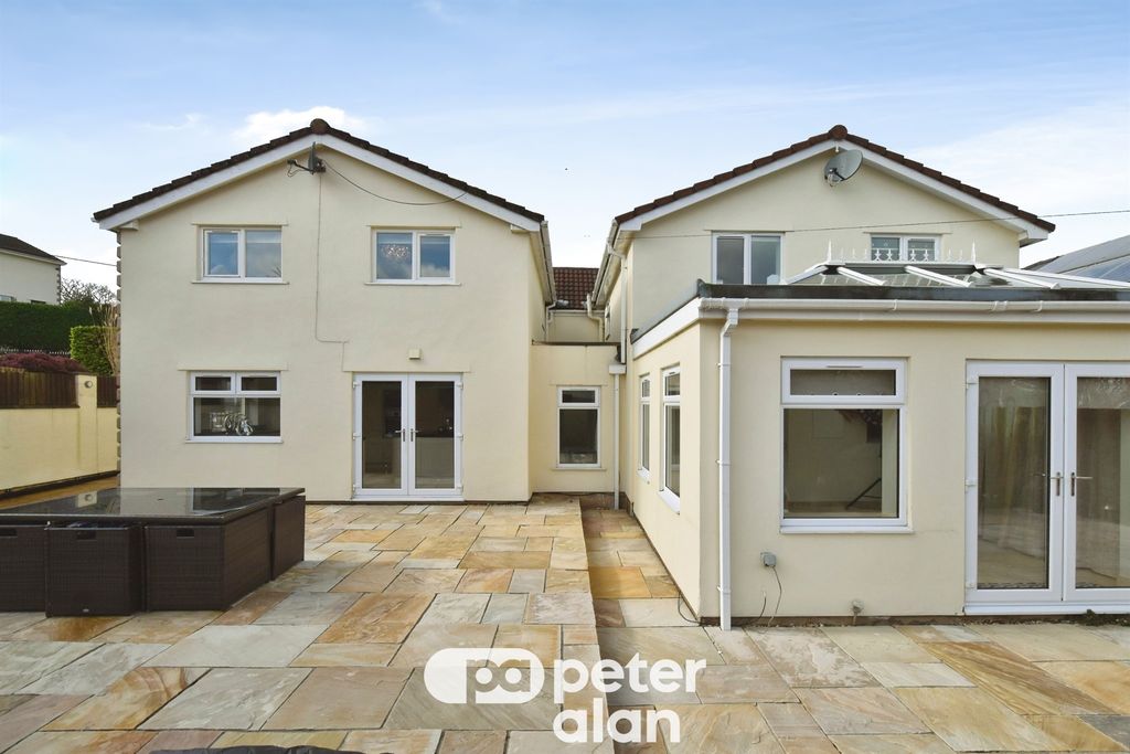 Additional image 17 of 6 bed detached house for salePentwyn Road, Treharris CF46