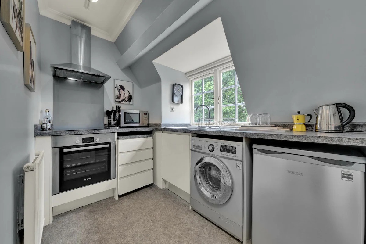 Additional image 11 of 1 Bed Flat, South Kensington, SW5, N1 7GU