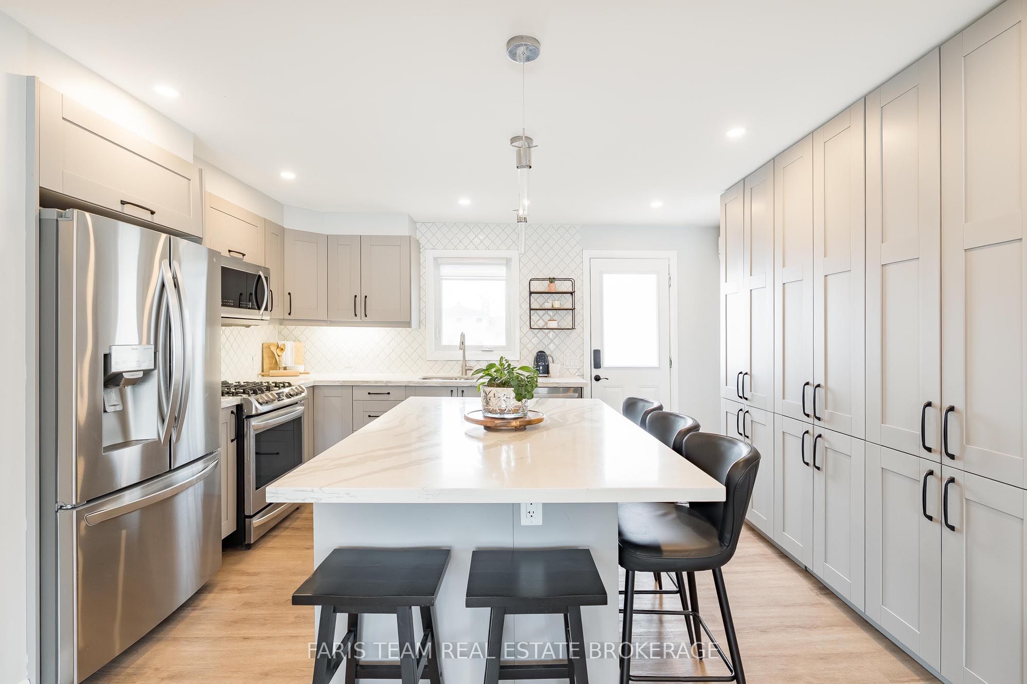 Additional image 4 of 115 Bayview Drive, Barrie, ON, L4N 3P3