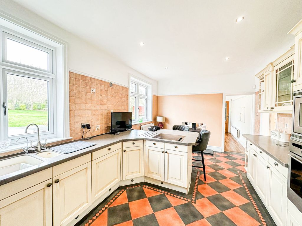 Additional image 15 of 4 bed detached house for saleColumn Road, Wirral CH48