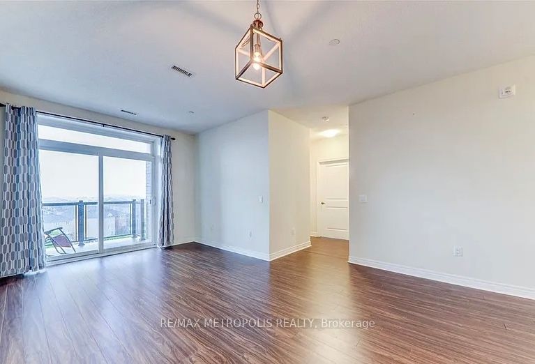 Additional image 6 of 512-39 New Delhi Drive, Markham, ON, L3S 0E1