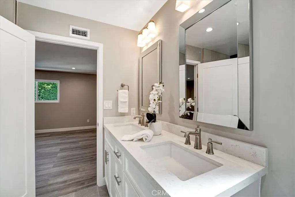 Additional image 104 of 5346 Tyrone Avenue, Sherman Oaks, CA 91401