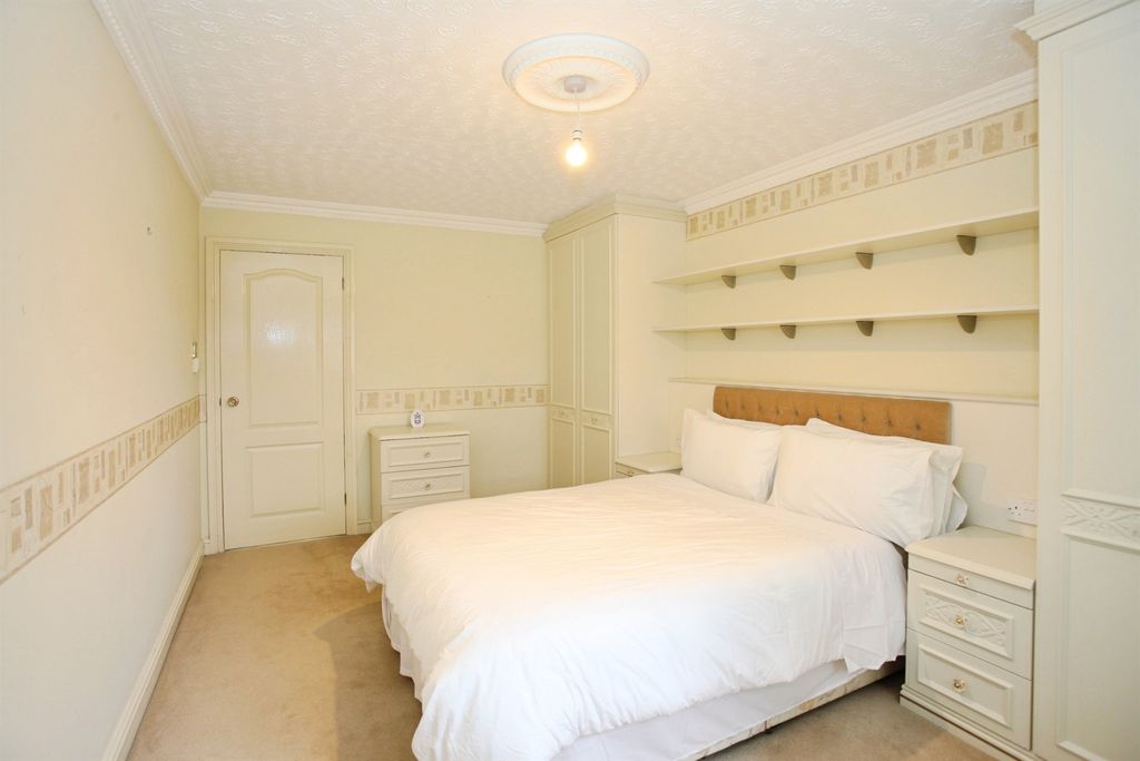 Additional image 18 of 4 bed detached house for saleBronheulwen, Porth CF39