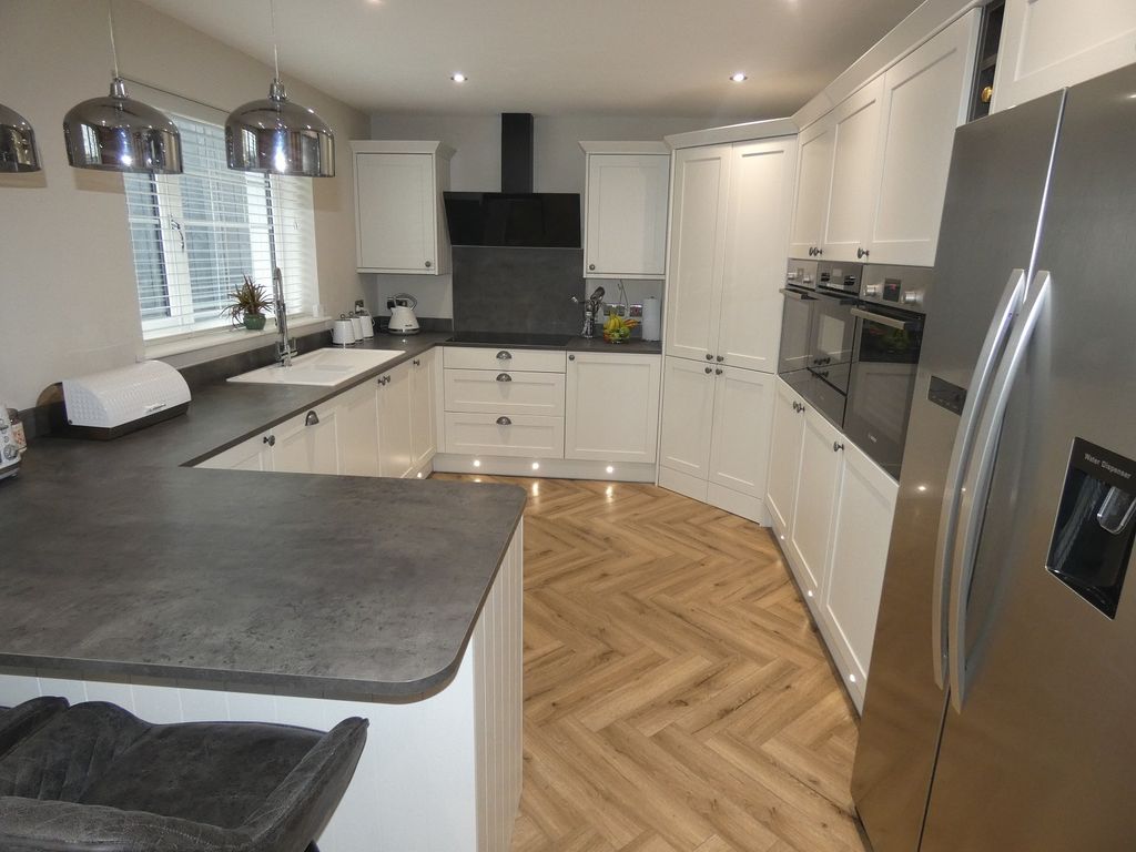 Additional image 6 of 3 bed detached bungalow for saleDaphne Road, Rhyddings, Neath . SA10