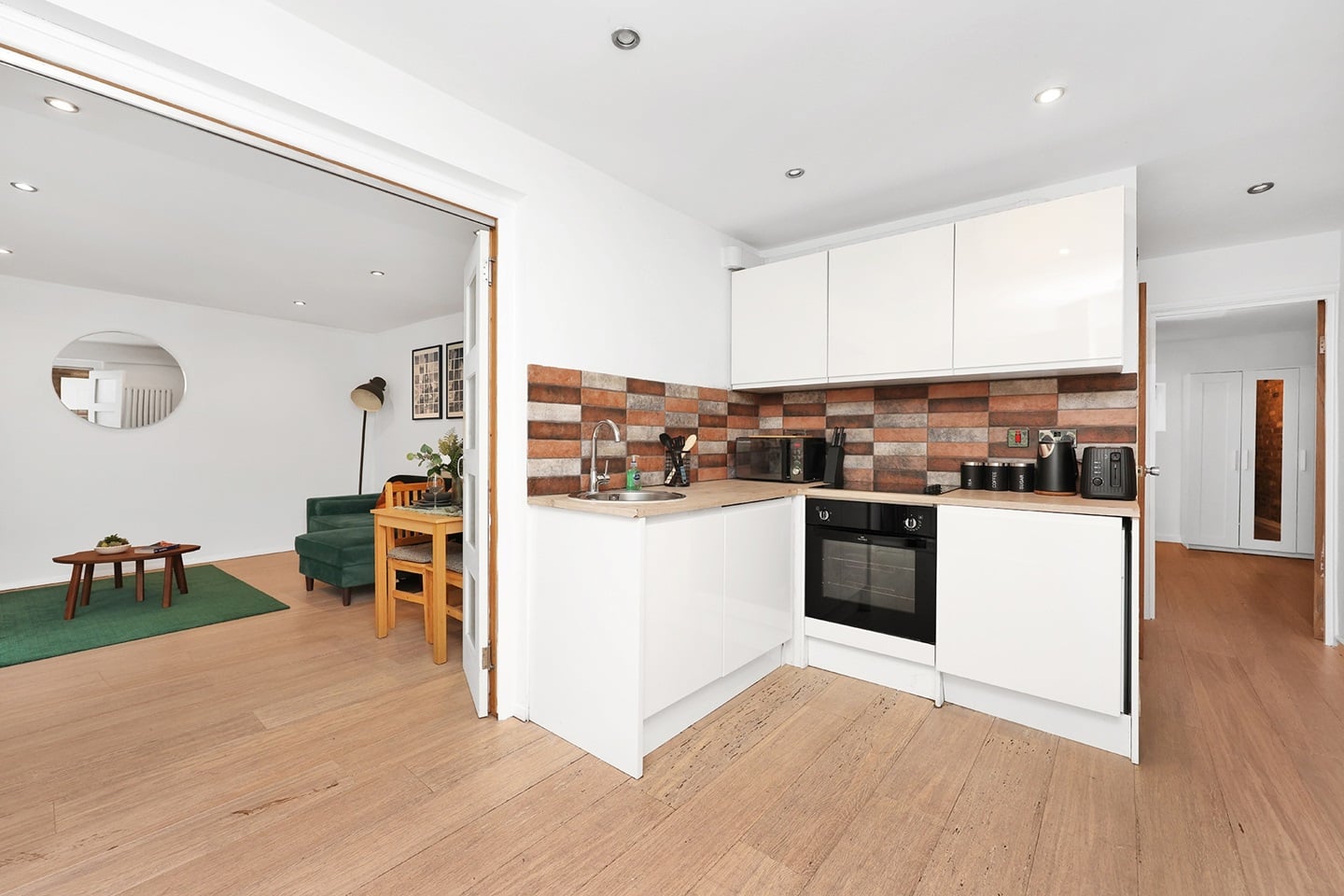 Additional image 11 of 1 Bed Flat, Fullwood's Mews, N1, N1 7GU