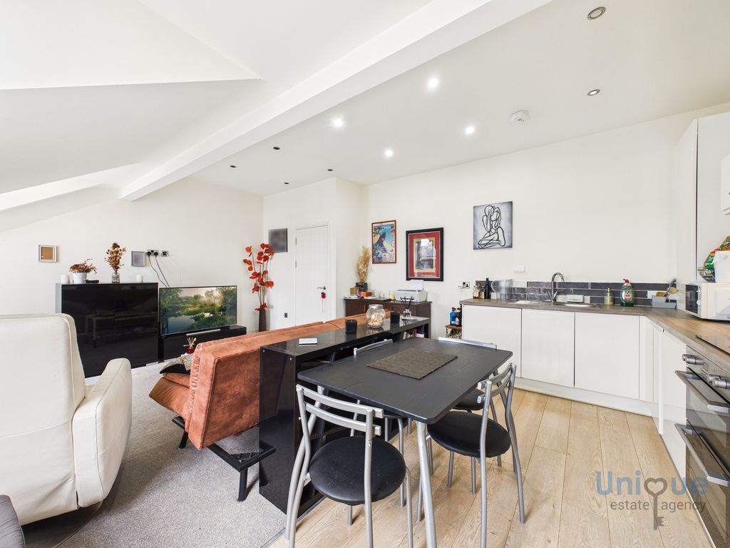 Additional image 5 of 2 bed flat for sale159 St. Andrews Road South, Lytham St. Annes FY8
