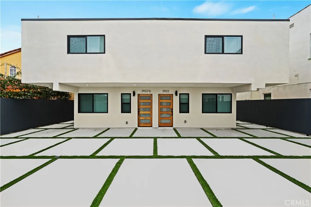 Additional image 37 of 2922 12th Avenue, Los Angeles, CA 90018