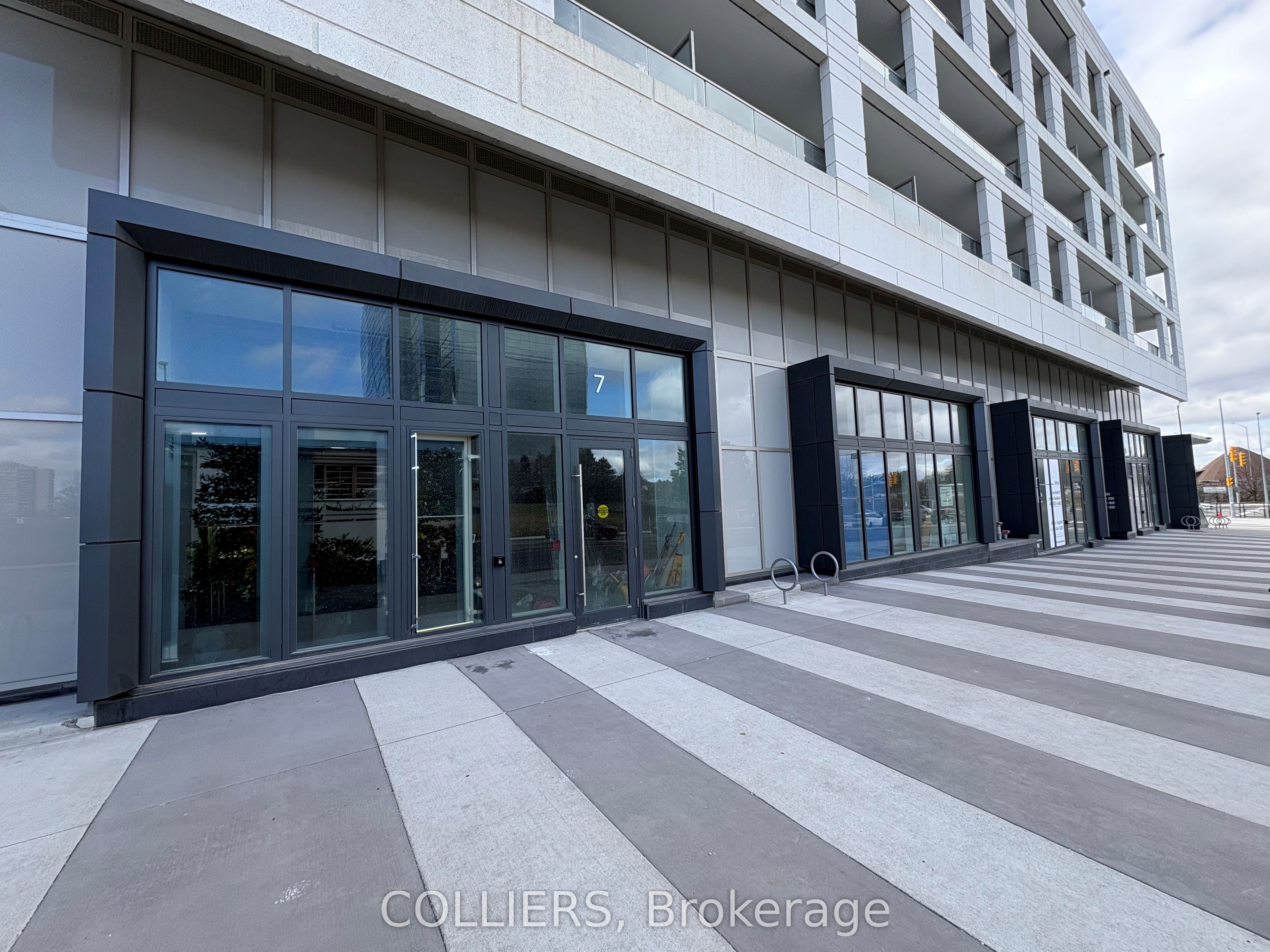 5 Village Green Square, Toronto, ON, M1T 3G2