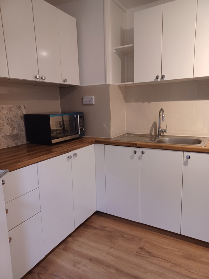 Additional image 3 of Room in a Shared Flat, Dundee House, W9, W9 1QP