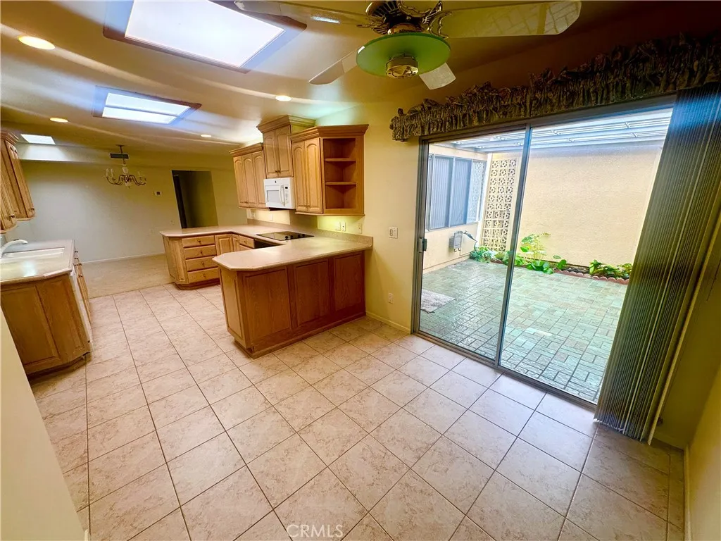 Additional image 65 of 221 Avenida Majorca Unit D, Laguna Woods, CA 92637