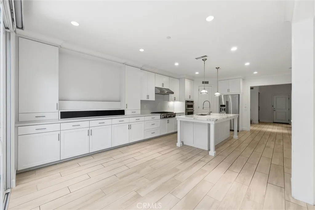 Additional image 19 of 56 Farmhand, Irvine, CA 92602