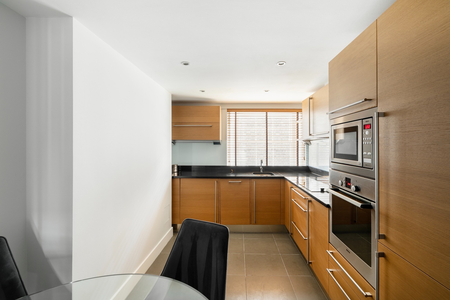Additional image 4 of 2 Bed Flat, Kings Road, SW3, N1 7GU