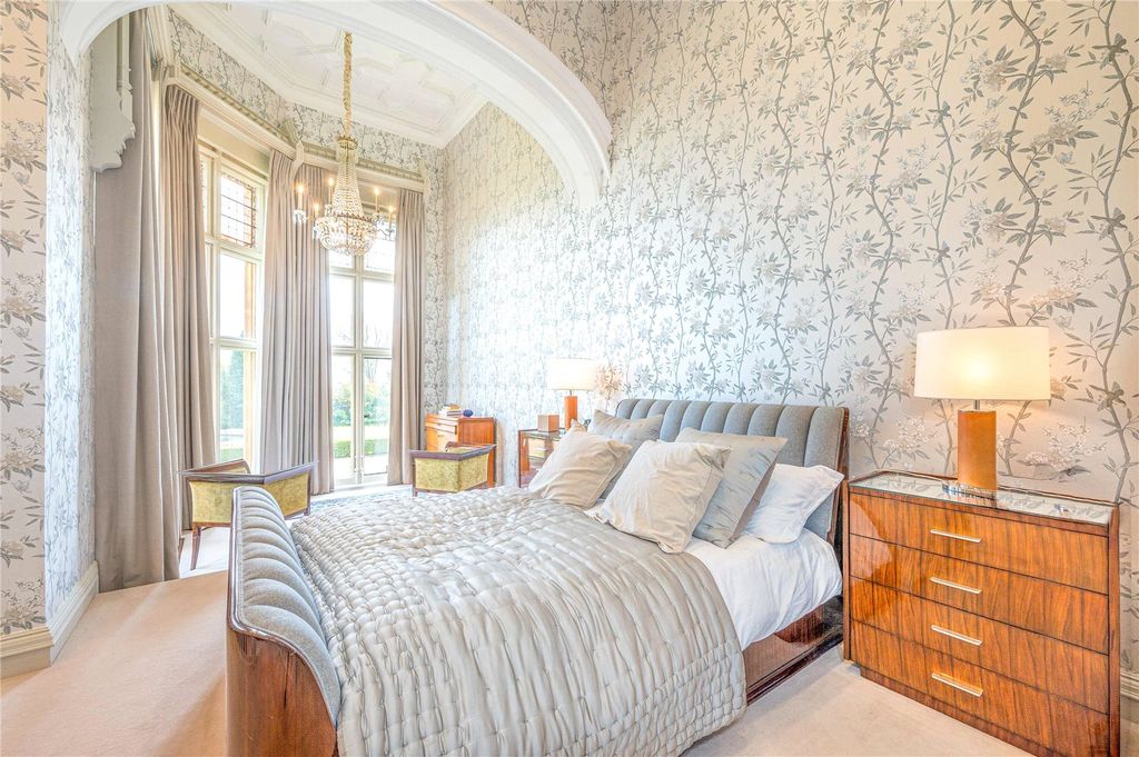 Additional image 11 of 3 bed flat for saleWyfold Court, Kingwood, Oxfordshire RG9