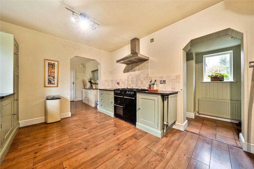 Additional image 9 of 5 bed detached house for saleMoggswell Lane, Peterborough, Cambridgeshire PE2