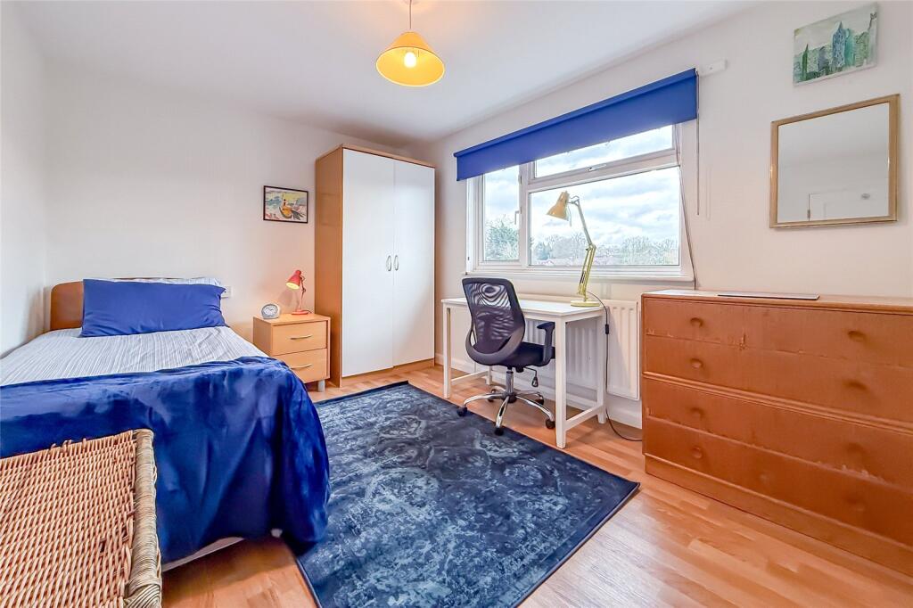 Additional image 10 of Aplins Close, Harpenden, Hertfordshire, AL5