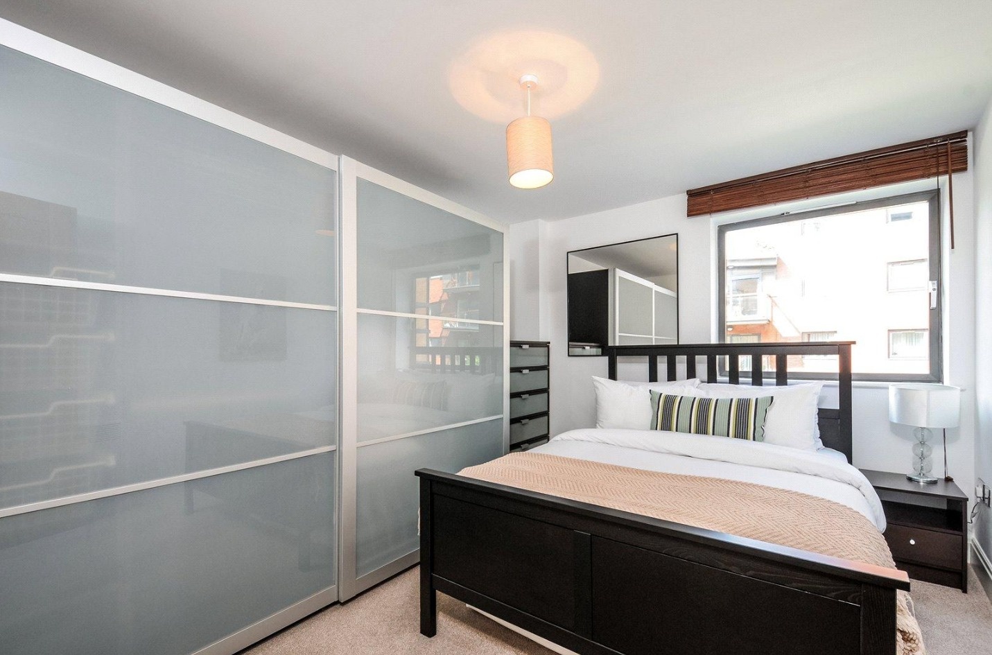 Additional image 4 of 3 Bed Flat, Tounson Court, SW1P, N1 7GU